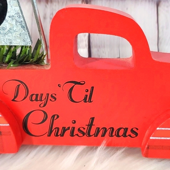 Christmas Countdown Wooden Red Farm Truck Galvanized Metal Number Decor - Picture 7 of 13